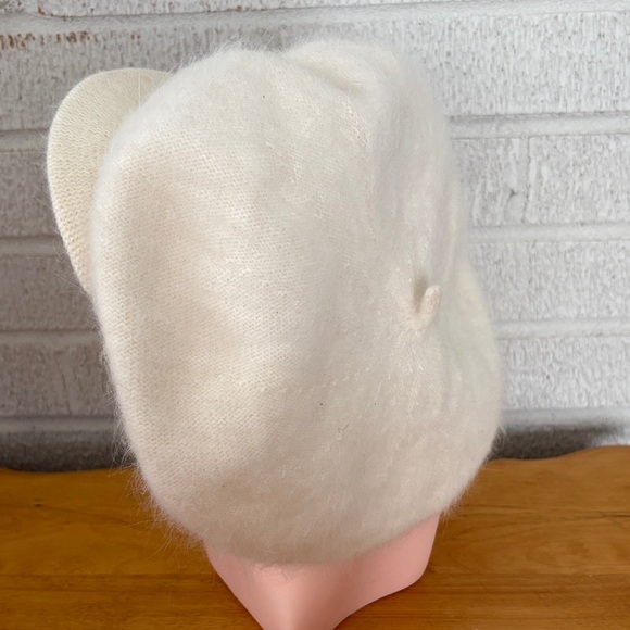 Betmar New York Winter White Newsboy Cabbie Hat Angora Wool Blend - Picture 3 of 8